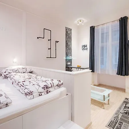Free Parking, Quiet Design Flat In The Centre * Βουδαπέστη