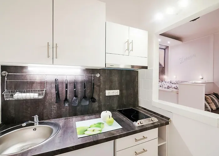 Free Parking, Quiet Design Flat In The Centre Διαμέρισμα